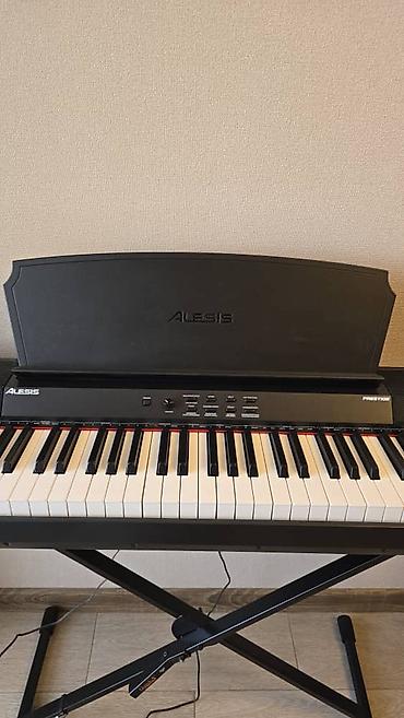 alesis: Alesis Prestige
Продаю пианино 
новое 
в коробке — 2