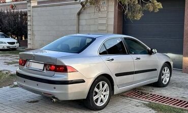 шторки на машину: Honda Accord: 2005 г., 2 л, Автомат, Бензин, Седан