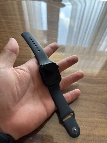apple watch 7 купить: Apple Watch 7series 41mm. Коробка в комплекте есть! На экране нет
