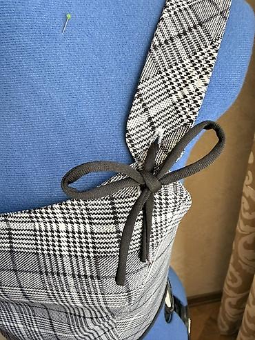alt geyim: Qadınlar üçün dəbli qolsuz top – qrafit-melanj rəngli qaşqay (plaid) — 4