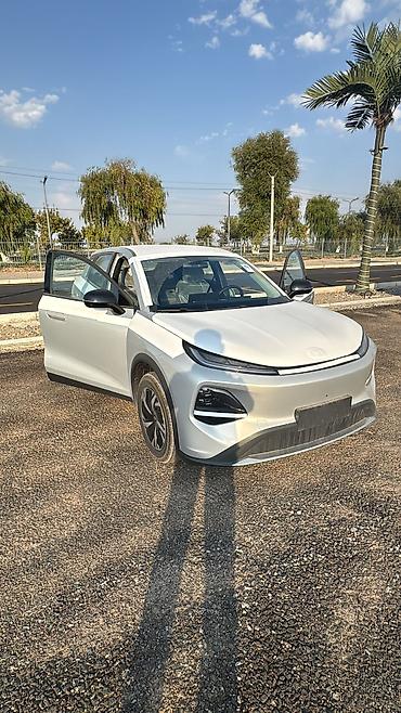 geely cool: Changan Qiyuan Q05: 2026 г. — 3