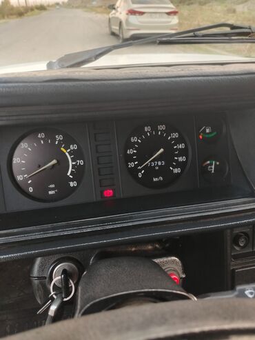 VAZ (LADA): VAZ (LADA) 2107: 1.6 l | 2009 il 73000 km Sedan — 7