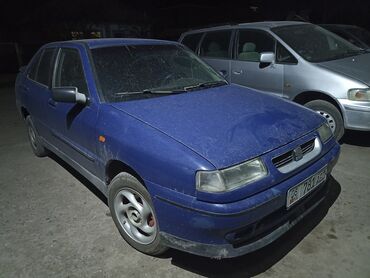 Volkswagen Passat: 1997 г., 1.6 л, Механика, Бензин, Хэтчбэк