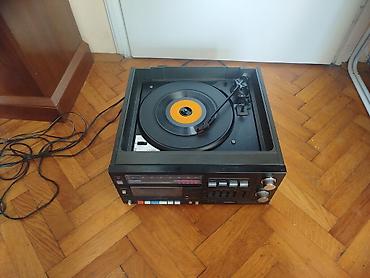 Zvučnici i stereo sistemi: Stari retro Fisher radio stara linija vintage. Nema poklopac,ruka sa — 18