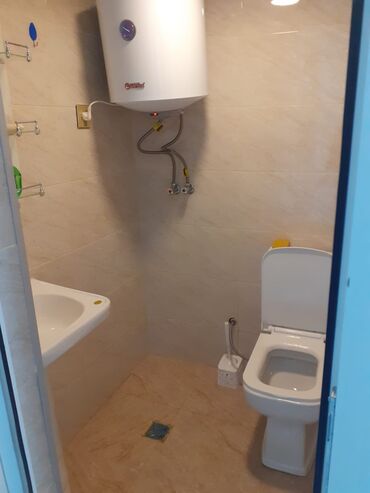 Kommersiya daşınmaz əmlakının satışı: Təcili satılır.Xırdalanda AAF parkda gözellik salonu 60 kvadrat sahesi — 17