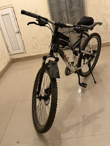 İdman velosipedləri: Dağ velosipedi 26" — 8