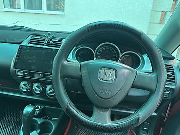 fit 2017: Honda Fit: 2004 г., 1.5 л, Вариатор, Бензин, Хэтчбэк — 6