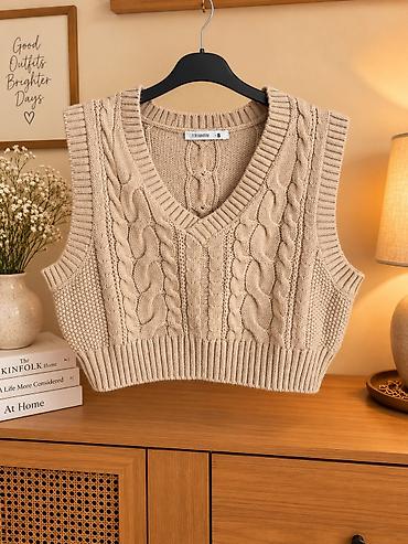 terranova odeca: Pleten prsluk bez rukava – model cropped - Boja: bež/peščana - Kroj — 1