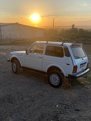 фар нива: ВАЗ (ЛАДА) 4x4 Нива: 1997 г., Внедорожник — 4