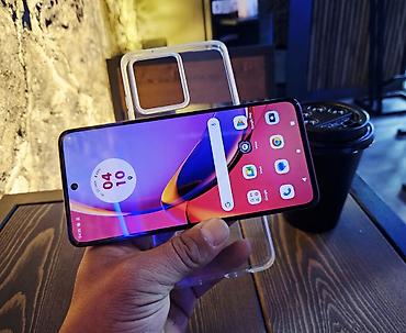 rog phone: Motorola One 5G UW ace, Б/у, 256 ГБ, цвет - Красный, 2 SIM — 5