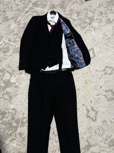 Костюмы: Мужской классический костюм-тройка CENTER (Турция) Всего лишь один раз — 9