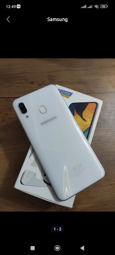 продаю самсунг: Samsung A30, Б/у, цвет - Белый, 2 SIM