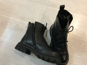 Botinka və botilyonlar: Ölçü: 39, rəng - Qara, Yeni — 7