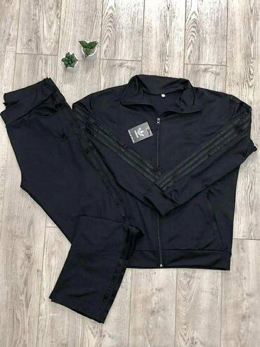 Gornji i donji deo: 2XL 3XL 4XL
3000 din — 5