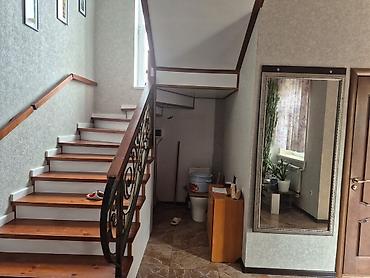 Продажа домов: 5 комнат, 240 м², 5 соток, Бишкек, Алтын-ордо ж/м Собственник — 6