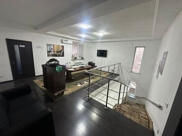 Офисы: Сдаю Офис, 215 м², В частном доме, С отдельным входом, С отдельным сан узлом, С последующим выкупом — 5