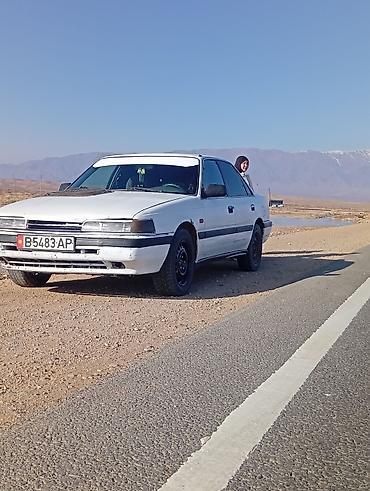 Mazda: Mazda 626: 1989 г., 2 л, Механика, Бензин, Седан — 10