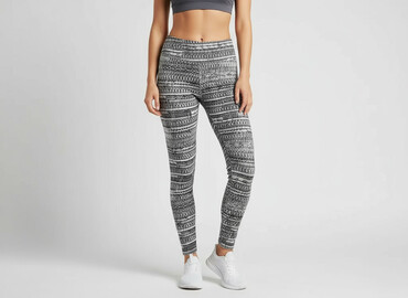 4f krótkie spodenki: Legginsy Sportowe damskie, rozmiar S