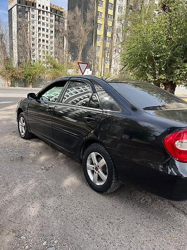 Toyota Camry: 2001 г., 2.4 л, Автомат, Бензин, Седан