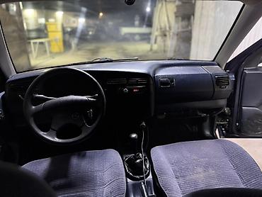 volkswagen passat b7: Volkswagen Golf: 1992 г., 1.8 л, Механика, Бензин, Хэтчбэк — 6