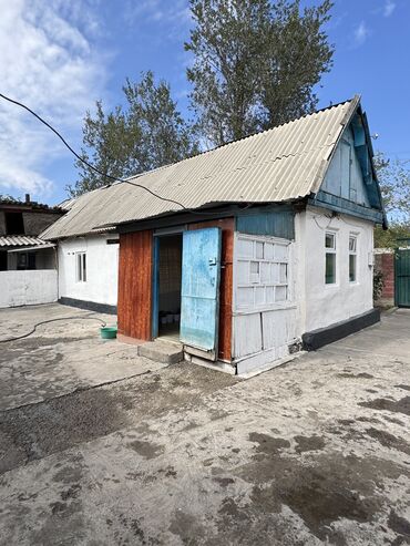 продаю дом с раздольное: Дом, 40 м², 2 комнаты, Агентство недвижимости, Старый ремонт