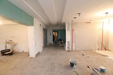 3 bedroom: Услуги ремонта и отделки помещений. Выполняются внутренние — 1