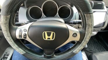 Honda: Honda Jazz: 2008 г., 1.3 л, Автомат, Бензин, Хэтчбэк — 6