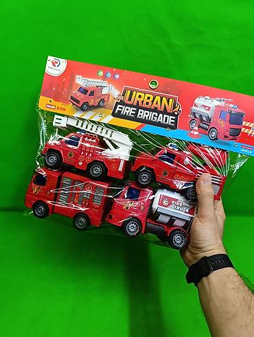 пожарный машина: Машинки пожарная команда игрушки🚒 Комплектация товара: 4 пожарные — 4
