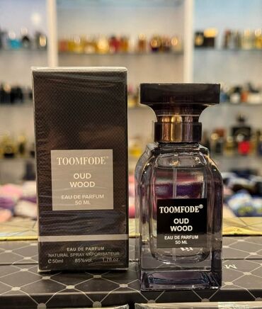 kişi gödəkcələri: Tom Ford Oud Wood Dubay versiya Bire bir qoxusu var 50ml qaliciliqi