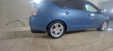диски разноширокие: Б/у Диск Toyota R 16, 5 Болтов