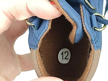 spodnice mini plisowane: Buciki niemowlęce, 15 i mniejsze, stan - Idealny — 6