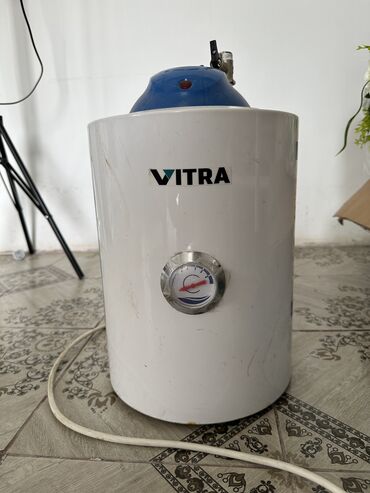 радиатор на аристо: Продаю аристон отлично работает 15 литров