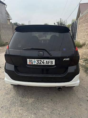 кузов на фит: Honda Fit: 2003 г., 1.3 л, Вариатор, Бензин, Хэтчбэк — 2