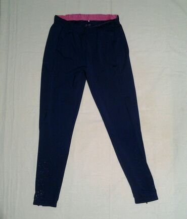 superdry helanke: M (EU 38), L (EU 40)