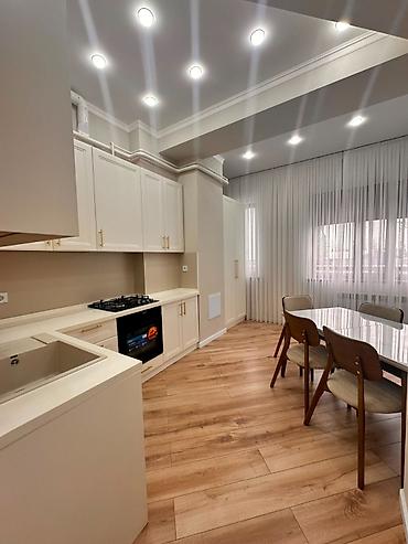 Продажа квартир: 2 комнаты, 58 м², 2 этаж, Евроремонт — 10