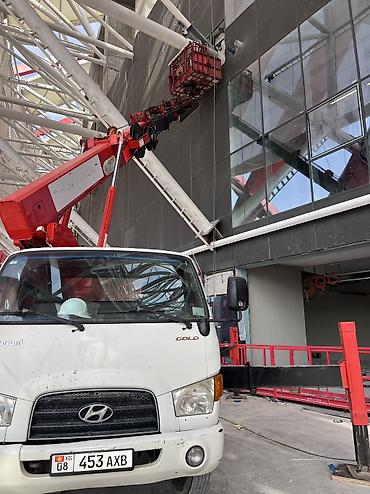 Аренда транспорта: Сдаю автовышку, 28 м, Почасово — 2
