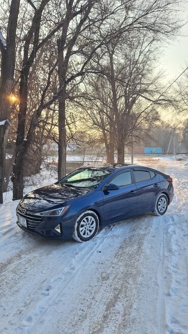 Hyundai: Hyundai Elantra: 2019 г., 2 л, Автомат, Бензин