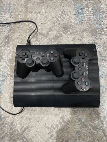 купить плейстейшен 5 в бишкеке: Продаю идеальную PS3 slim, прошитая +40топ игр, Память 500гиг, не