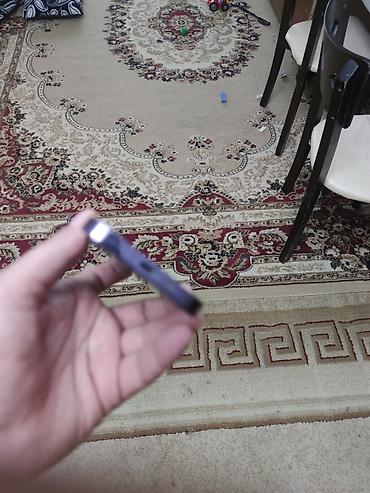 Digər mobil telefonlar: Məhsul: Smartfon (bənövşəyi rəng) Xüsusiyyətlər: - Korpus: düz — 3