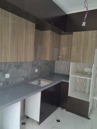 Sifarişlə mətbəx mebeli: Sifarişlə mətbəx dəsti, Özü çəkən petlələr, MDF, Kredit var, Pulsuz çatdırılma — 9