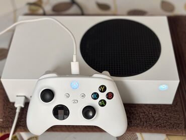 PS5 (Sony PlayStation 5): Xbox seris s satılır konsolda heç bir prablem yoxdu sadece pultda