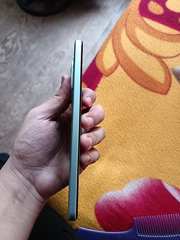 Мобильные телефоны и аксессуары: Redmi 256 ГБ, цвет - Зеленый, Две SIM карты — 4