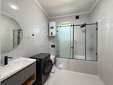Продажа коттеджей и домов: 6 комнат и более, 280 м², 4 соток, Бишкек, Риэлтор — 14