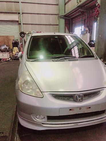 колодка на фит: Кондиционер Honda 2005 г., Б/у, Оригинал, Япония — 3