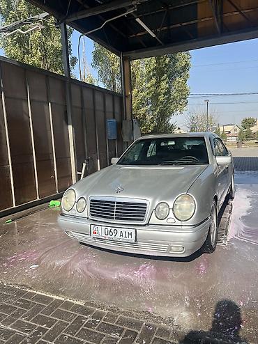 e 303: Mercedes-Benz E-Class: 1999 г., 4.3 л, Автомат, Бензин, Седан — 5