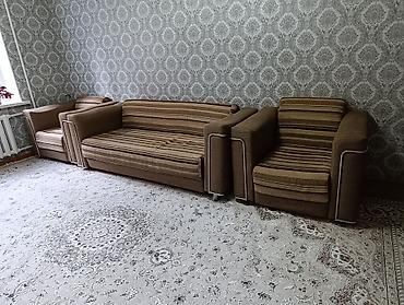 Комплект мягкой мебели в классическом стиле: диван + 2 кресла. - Цвет