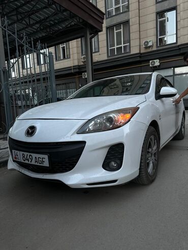 мазда fk: Mazda 3: 2011 г., 2 л, Автомат, Бензин, Седан