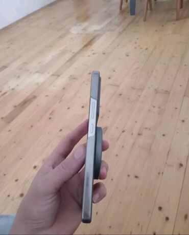 Infinix: Infinix Note 40, 256 ГБ, цвет - Золотой, Кнопочный, Face ID