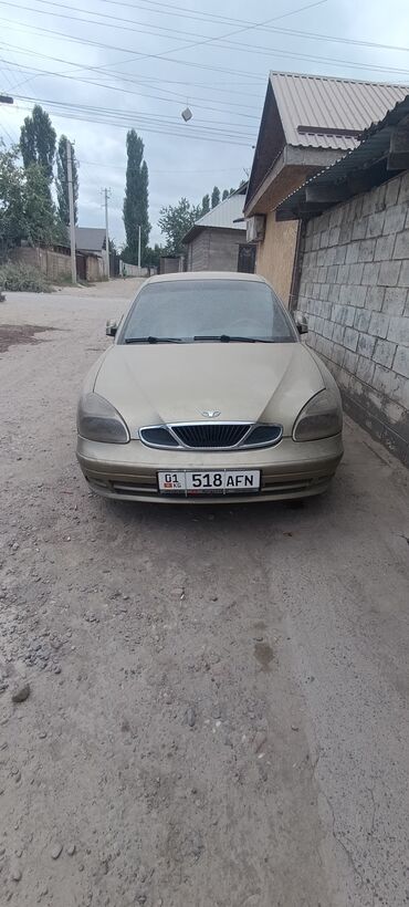 где находится датчик коленвала мазда демио dw3w: Daewoo Nubira: 1999 г., 1.5 л, Механика, Газ, Седан
