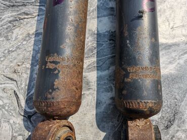 Auto delovi: Prednji amortizer Lada 2121,21213,21214 broj 8. Polovni, očuvani — 8